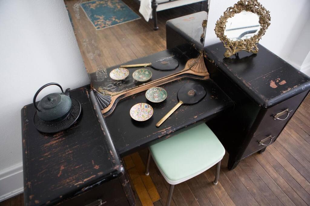 Object Hotel 1Br Shared Bath Room 2D 비스비 외부 사진